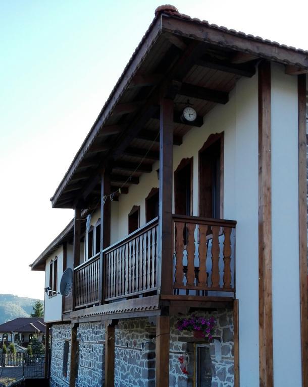 Semana Guesthouse Vrata Exterior foto